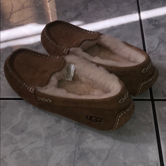 Ugg loafers - Picture 3 of 4